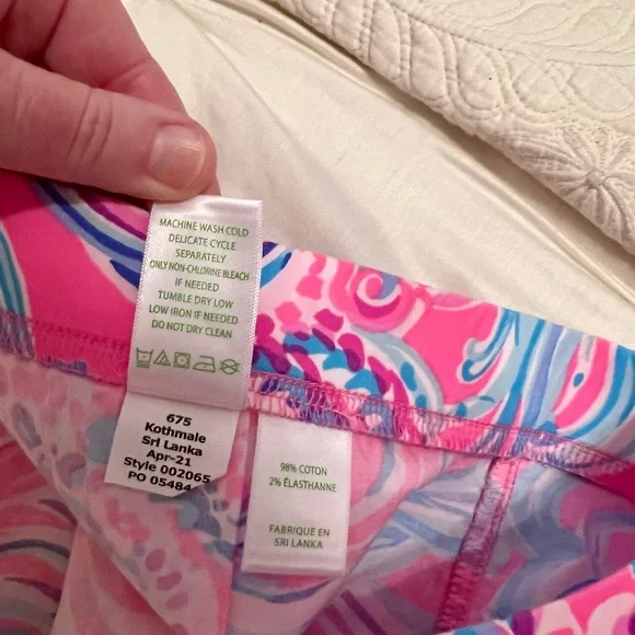 Lilly Pulitzer Ocean View Short in Don't be Jelly Shorts Prosecco Pink | L - Picture 5 of 6